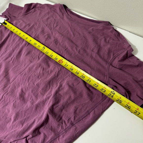 lululemon athletica back in action, vintage, plum, short sleeve top - Picture 4 of 6